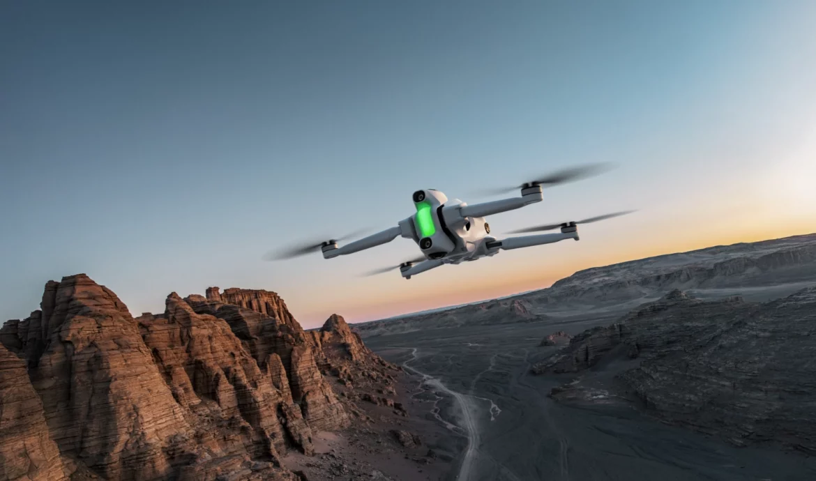 Antigravity A1 - drone 360°, Insta360, FPV