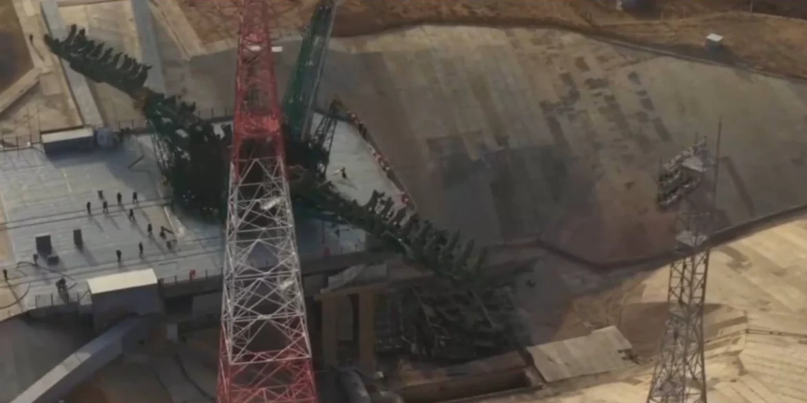 Cosmodrome de Baïkonour pas de tir endommagé