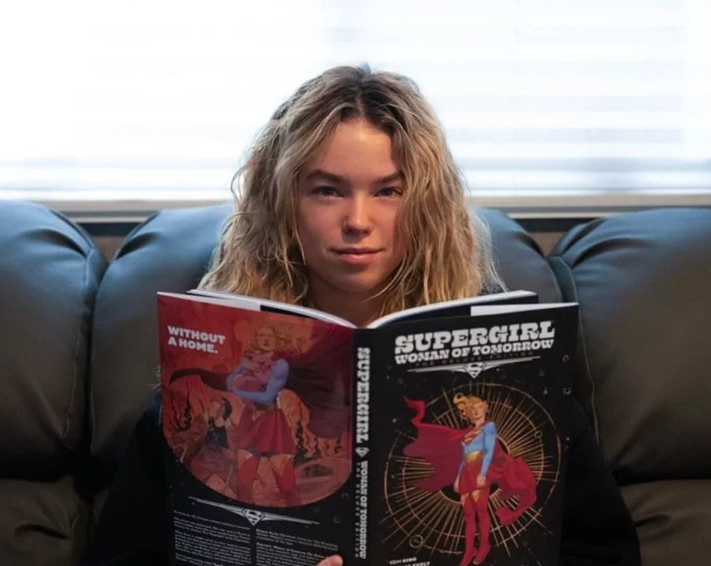 DCU, Supergirl Woman of Tomorrow