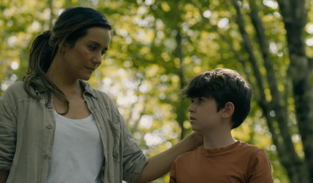 Ethan et le lac des larmes - FROM saison 4 épisode 4