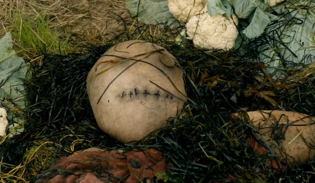 From saison 4 épisode 5 - les épouventails