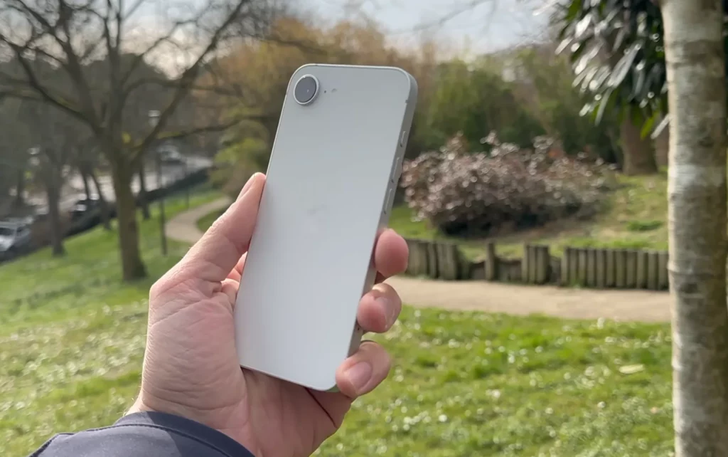 L’iPhone 16e