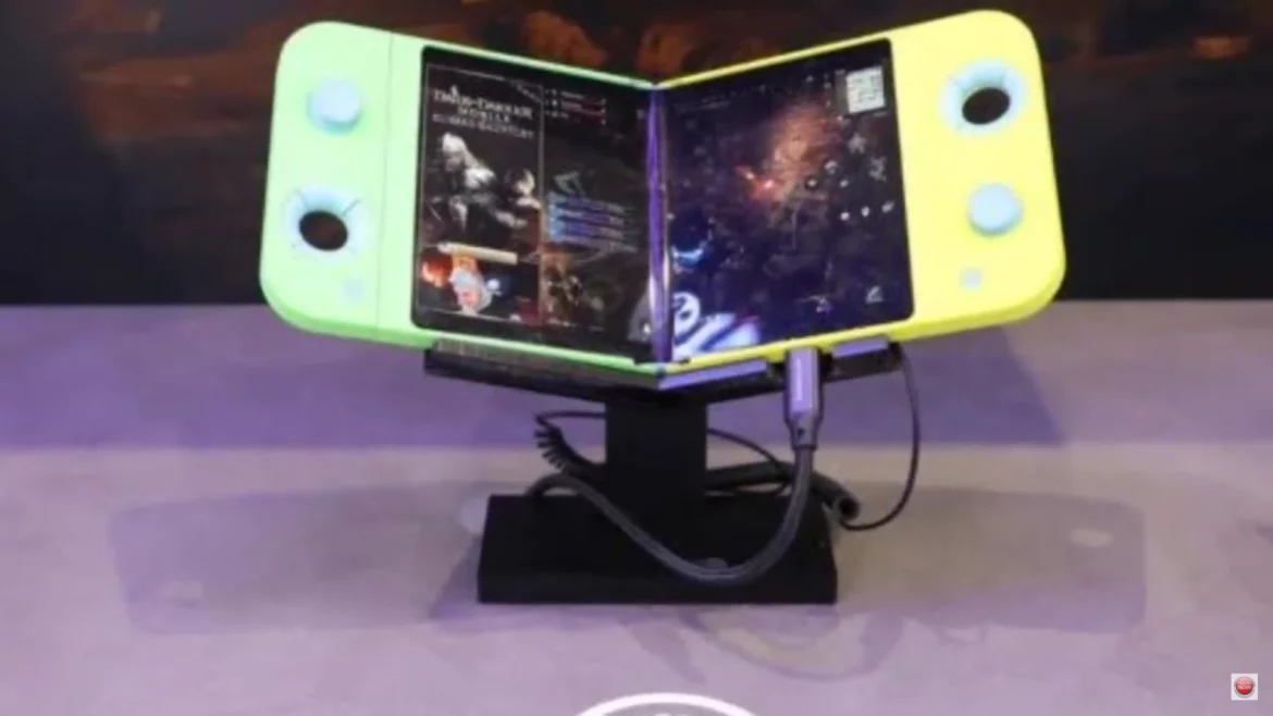 Samsung Flex Gaming ou la Samsung Nintendo Switch Pliable Samsung Flex Gaming ou la Samsung Nintendo Switch Pliable