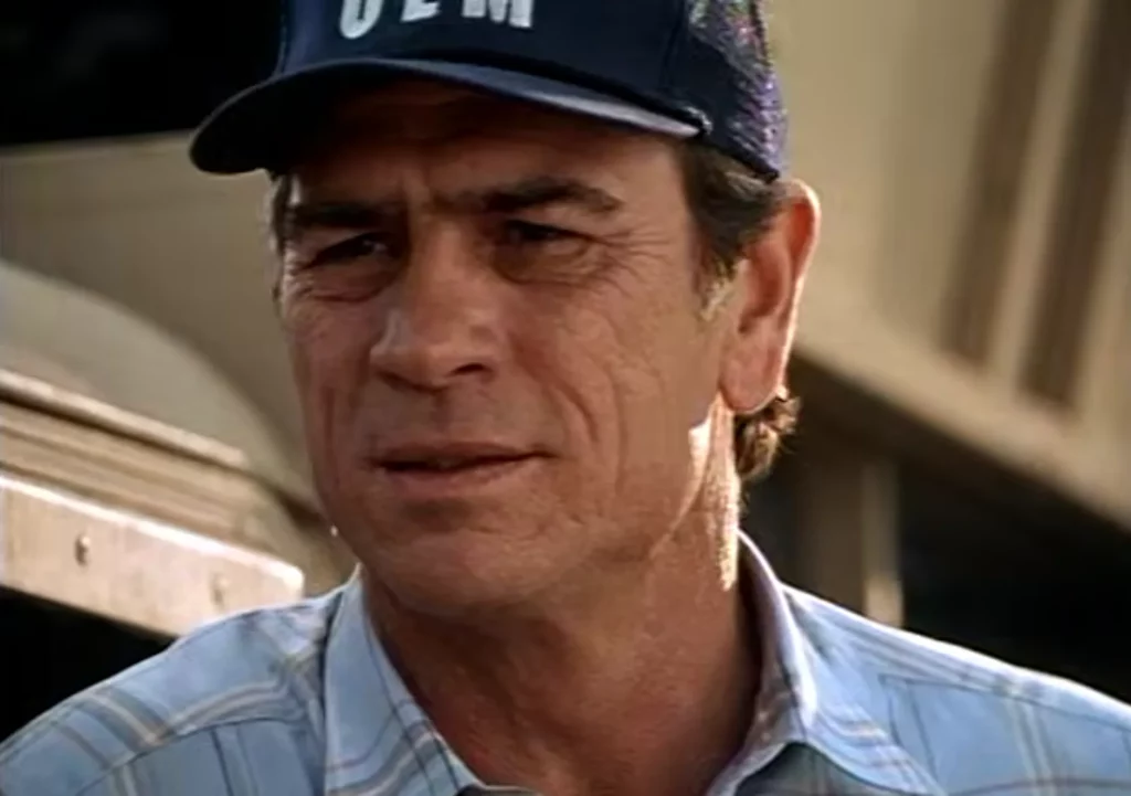 Tommy Lee Jones - Volcano