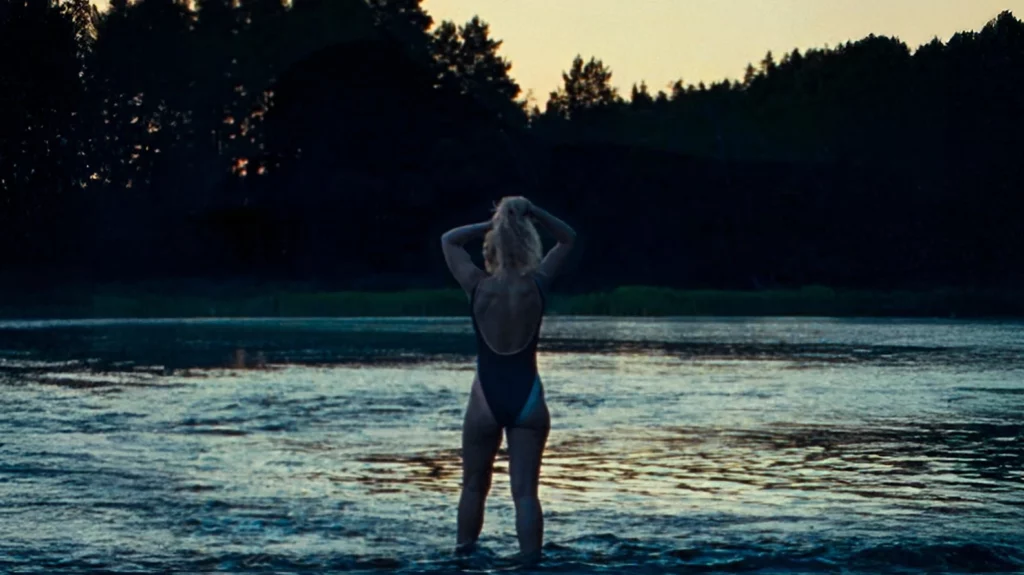 Chronology of Water Kristen Stewart
