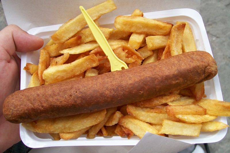 frites-patates-saucisse