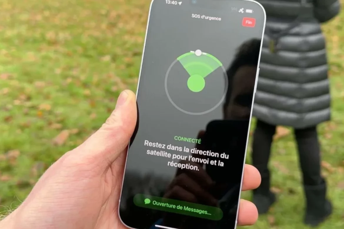 iOS 18.3 iPhone Starlink Satellite