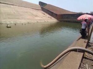 samsung-tomber-inde-reservoir-eau