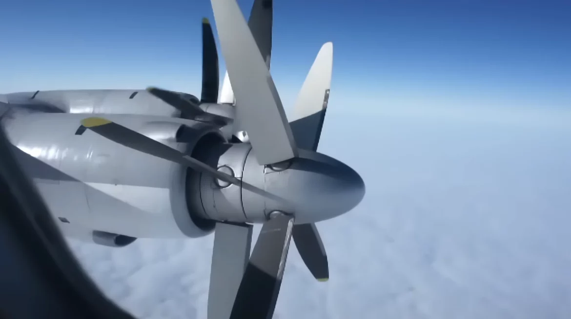 pourquoi le Tu-95 a des hélices